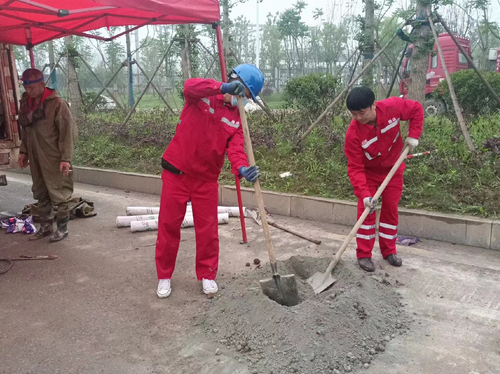金台管道疏通哪家好】及时进行市政管道清淤