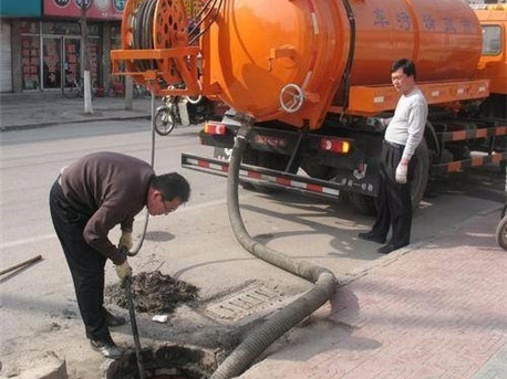 金台清掏化粪池，健康生活从这里开始